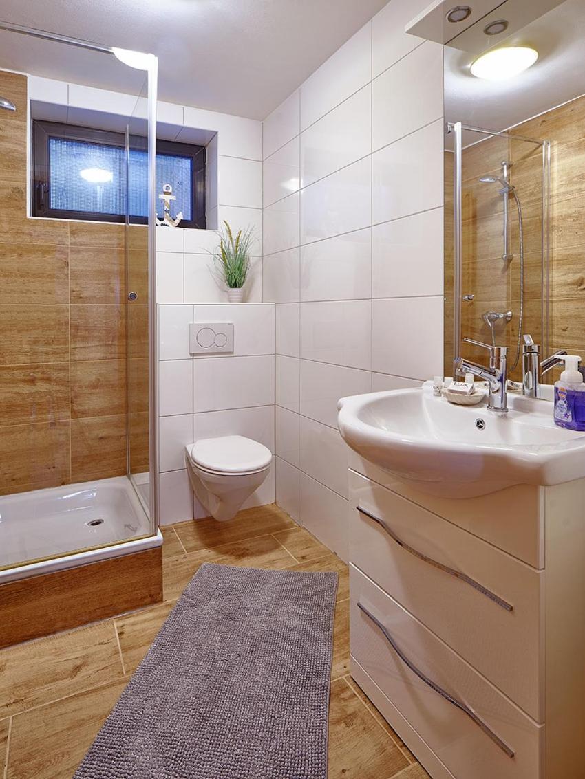 Komfort Appartement Moers-Repelen - Ruhige Lage - Sackgasse エクステリア 写真